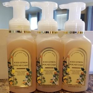 ICED LEMON POUNDCAKE